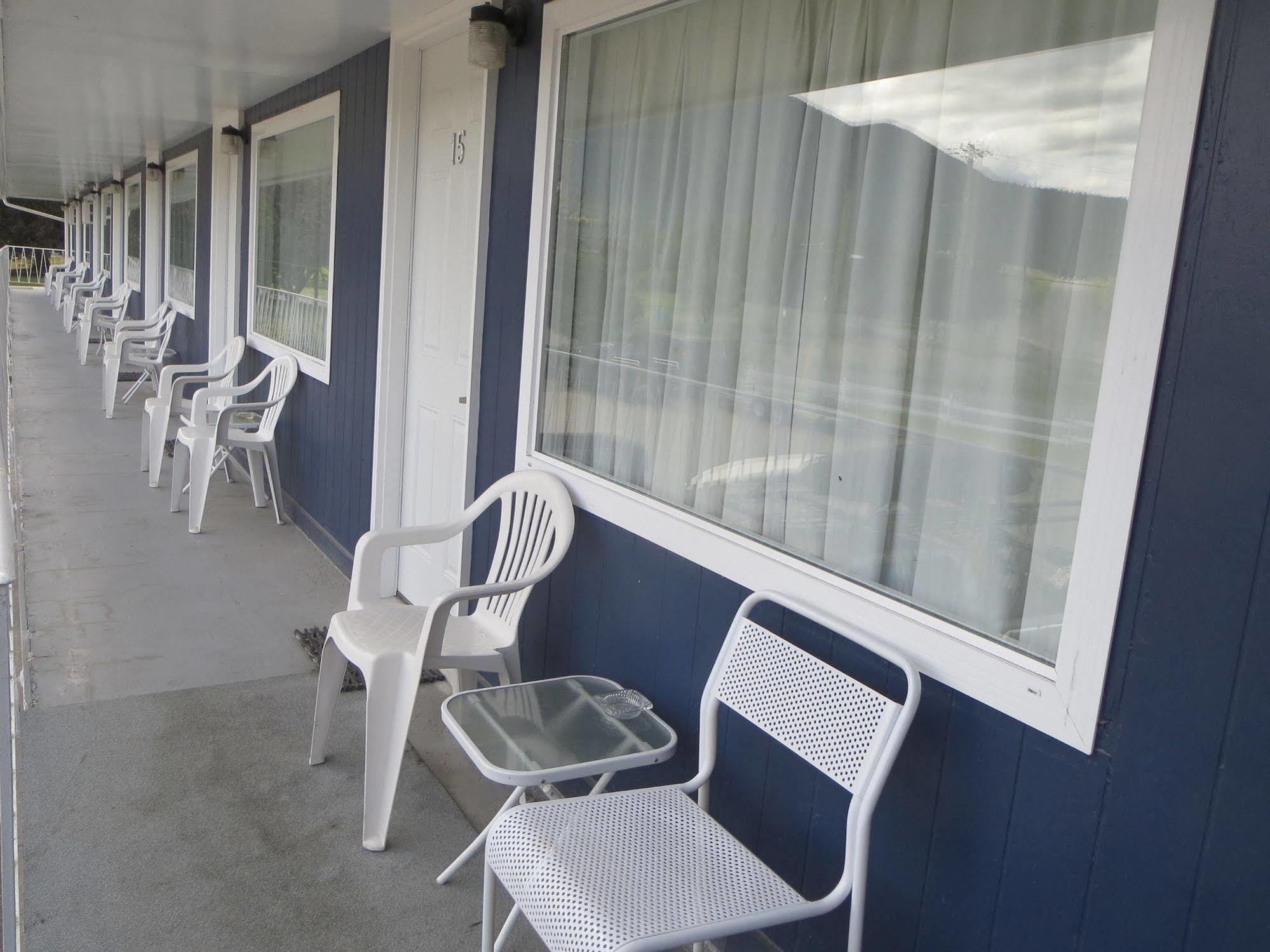 Round-Up Motel Clinton Zewnętrze zdjęcie